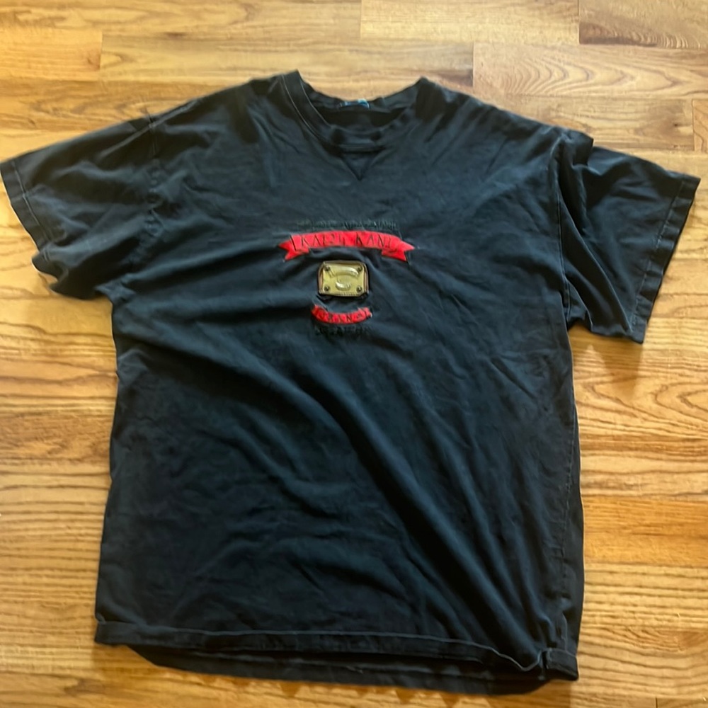 Karl Kani Vintage t shirt with Metal Plate